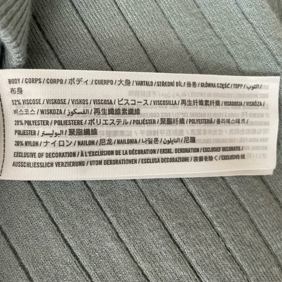 ABERCROMBIE & FITCH 90s Straight Ribbed Knit Sweater Pants Soft A&F Size M NWOT - Picture 13 of 14